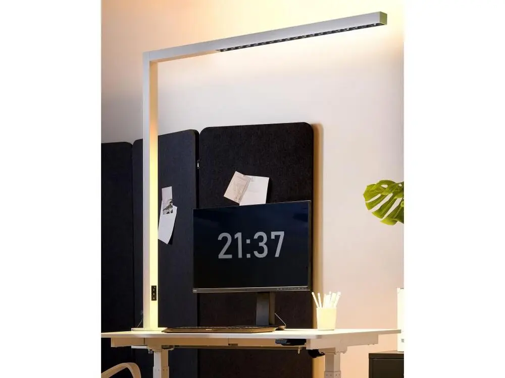 Pieds antidérapants pour Lampe de bureau LED à pince en métal argenté OCTANT