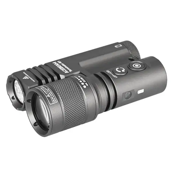 Projecteur TERMINATOR M1 JUMEAU HEAD, 3 500 lumens (batterie incluse)