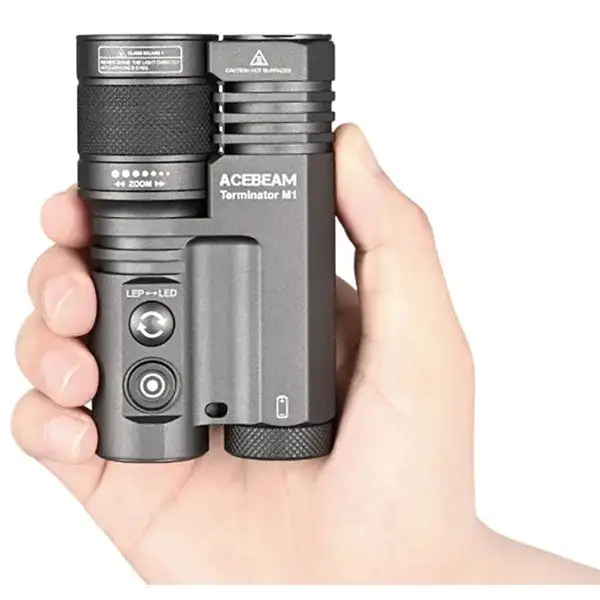 Projecteur TERMINATOR M1 JUMEAU HEAD, 3 500 lumens (batterie incluse)