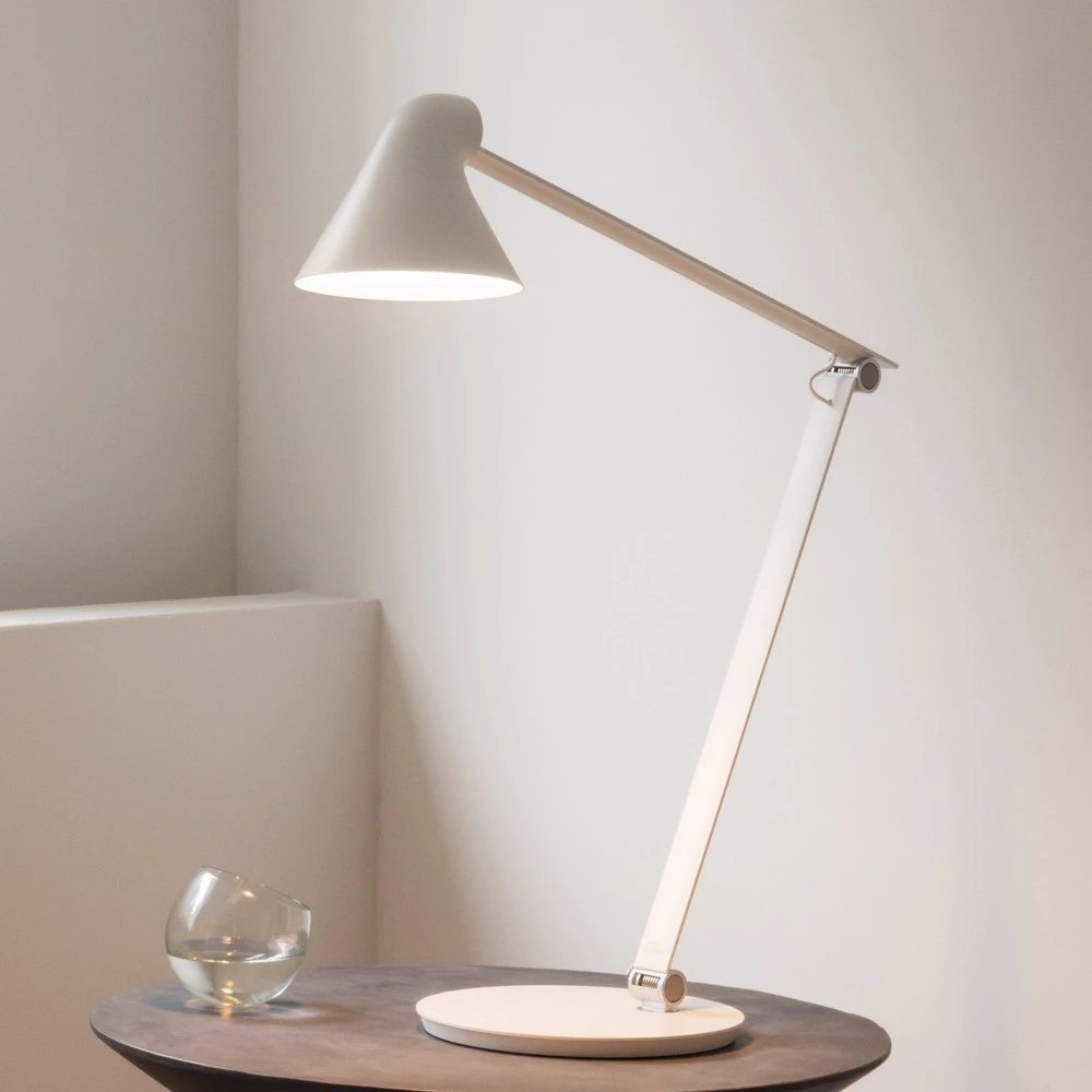Louis Poulsen NJP lampe à poser 3 000 K gris obscur