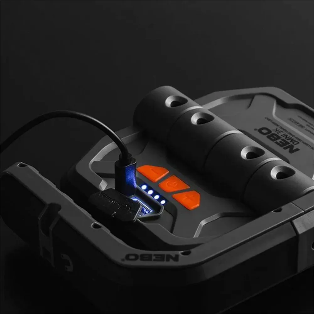 Nebo Omni 3K À autonomie renouvelable Work Light 3000 Lumens NEB-WLT-1008-G