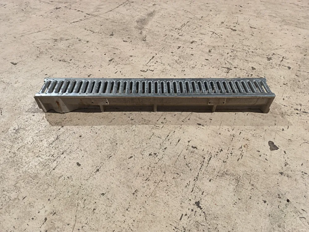 Caniveau acier galvanisé - 1000 x 95 x 130 mm (corps résine)