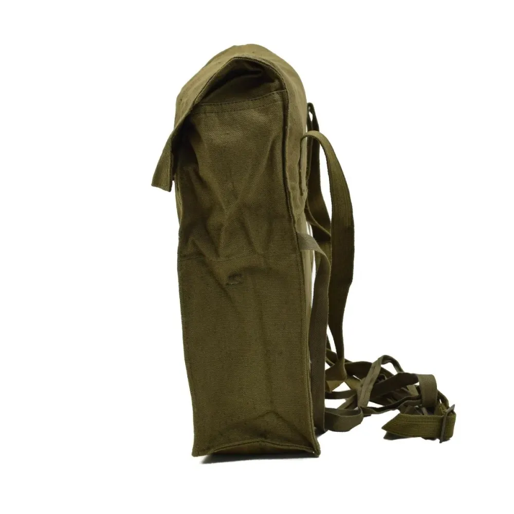 Véritable sac à bandoulière de l'armée tchèque classique pratique avec rabat et boutons-pression