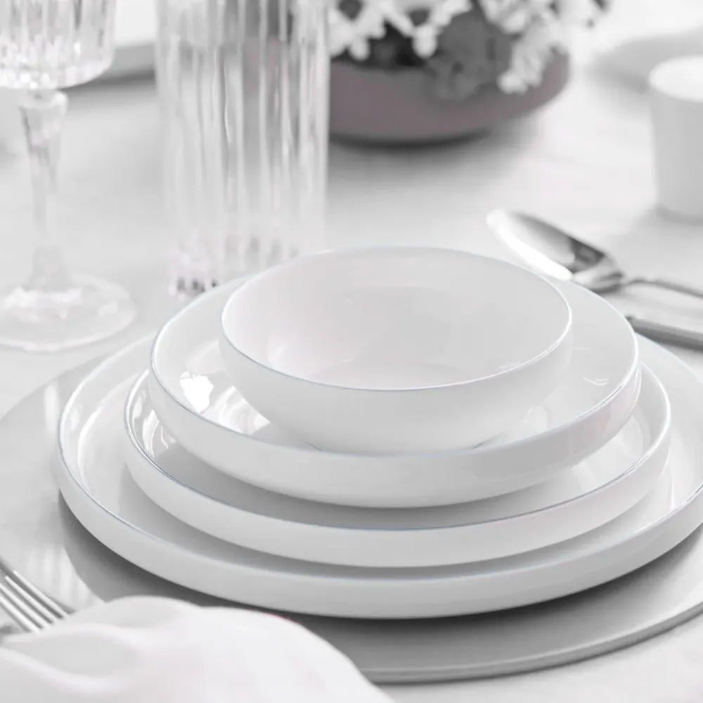Karaca Red Carpet Collection Service de table Streamline New Saturn 59 pièces, 12 personnes, Inedit Generation Bone, platine