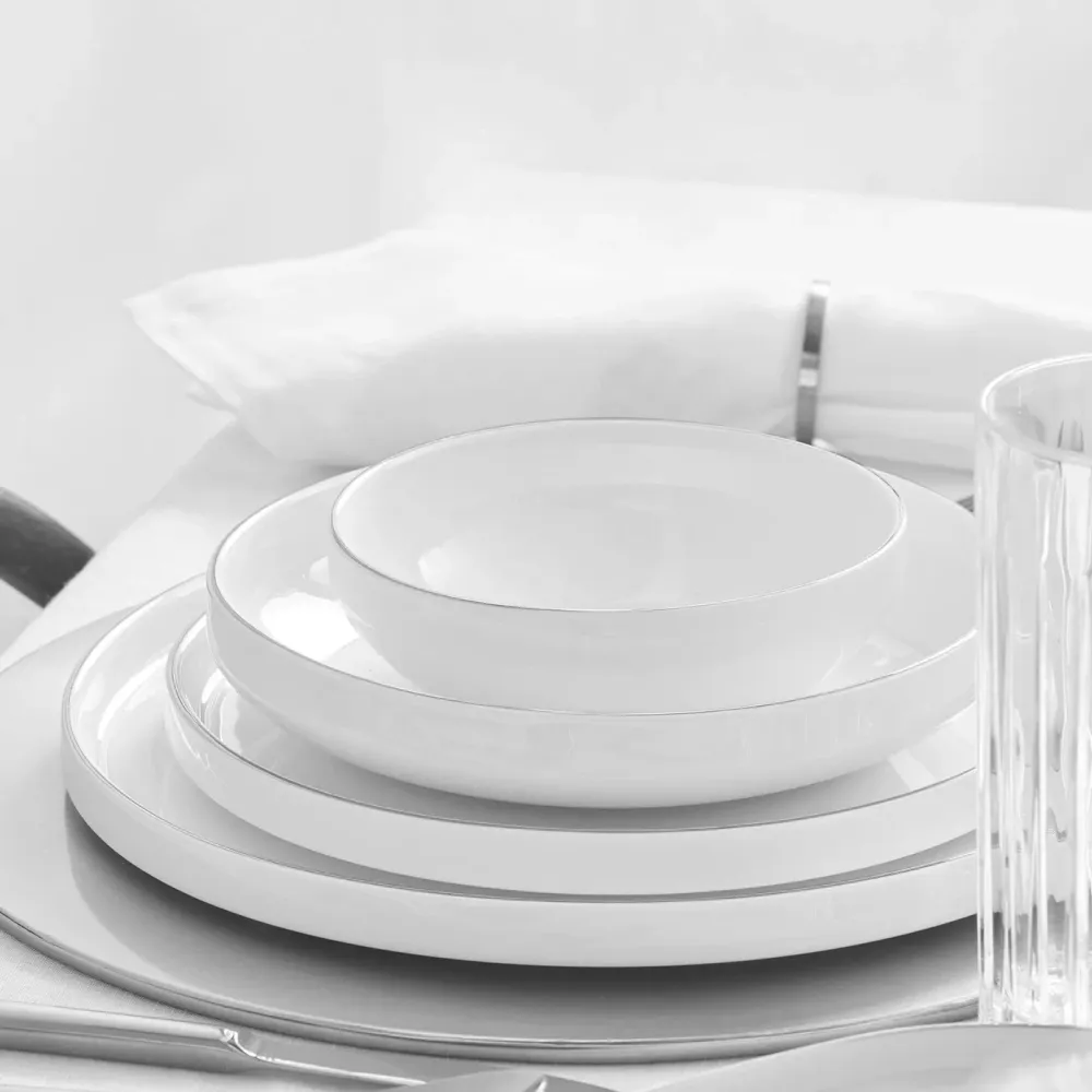 Karaca Red Carpet Collection Service de table Streamline New Saturn 59 pièces, 12 personnes, Inedit Generation Bone, platine