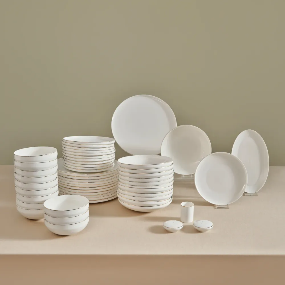 Karaca Red Carpet Collection Stream Bone Merope Service de Table 53 pièces pour 12 personnes Or