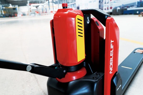 Support réglable Transpalette électrique Noblelift PT E15N 201037 acquérir à bas prix