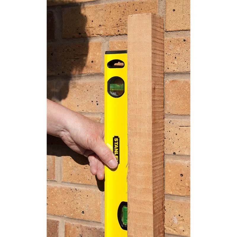 Niveau tubulaire traditionnel STANLEY STHT1-43103 - 60 cm