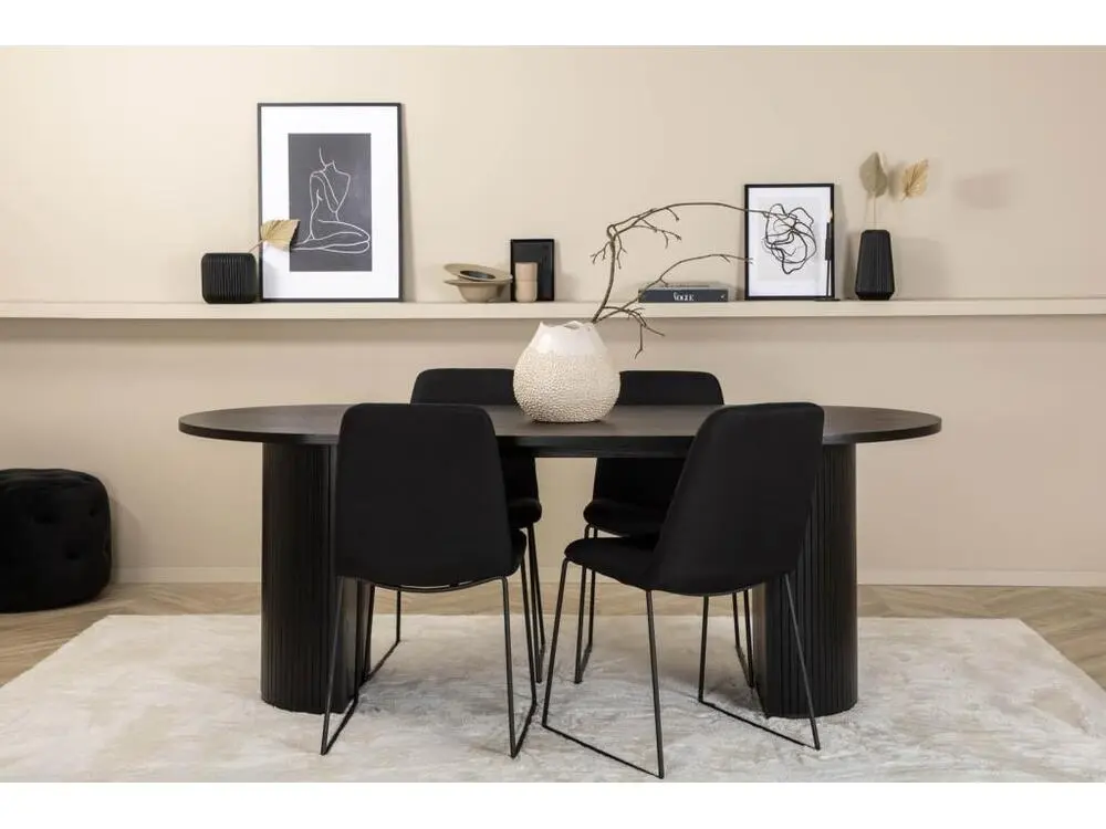 BiancaBL ensemble table, table noir et 4 Muce chaises noir. pour télétravail