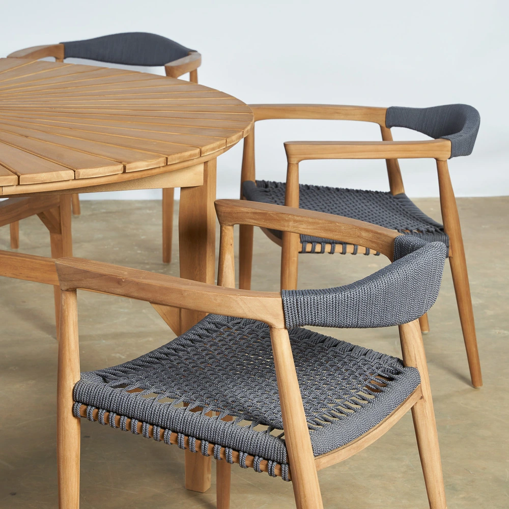 Ensemble table ronde en teck et 6 fauteuils en teck et corde avec tiroir à verrouillage