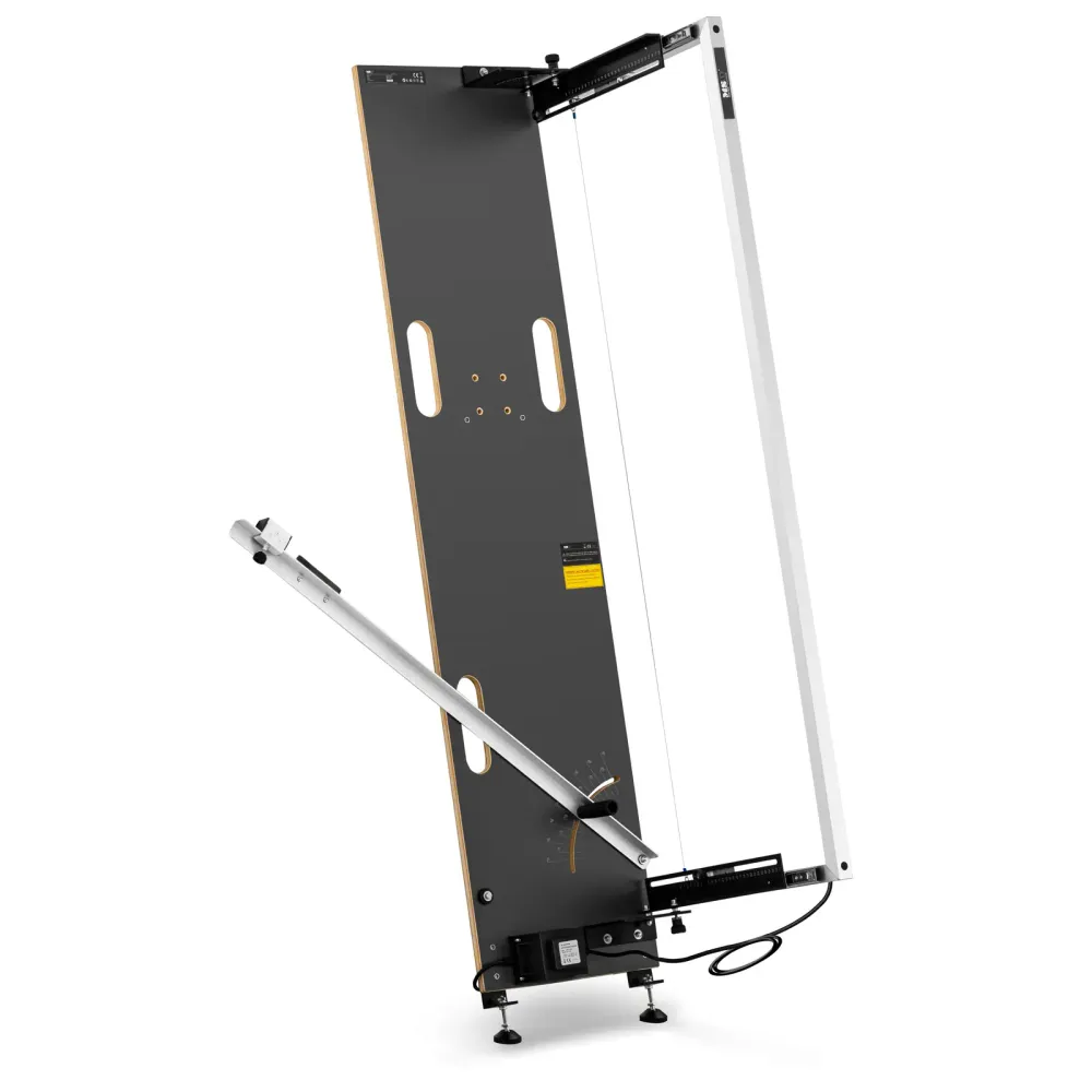 Découpe polystyrène 200 watts 1 300 mm / 350 mm sur pied aluminium noir 14_0008860