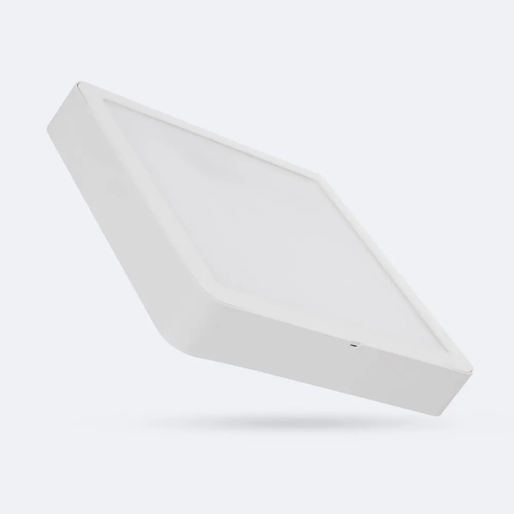 Lustre LED carré 18W dimensions 225x225 mm