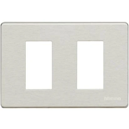 PLACCA 2P/3P PER SCATOLA RETTANGOLARE ALLUMINIO OXIDAL MAGIC BTICINO