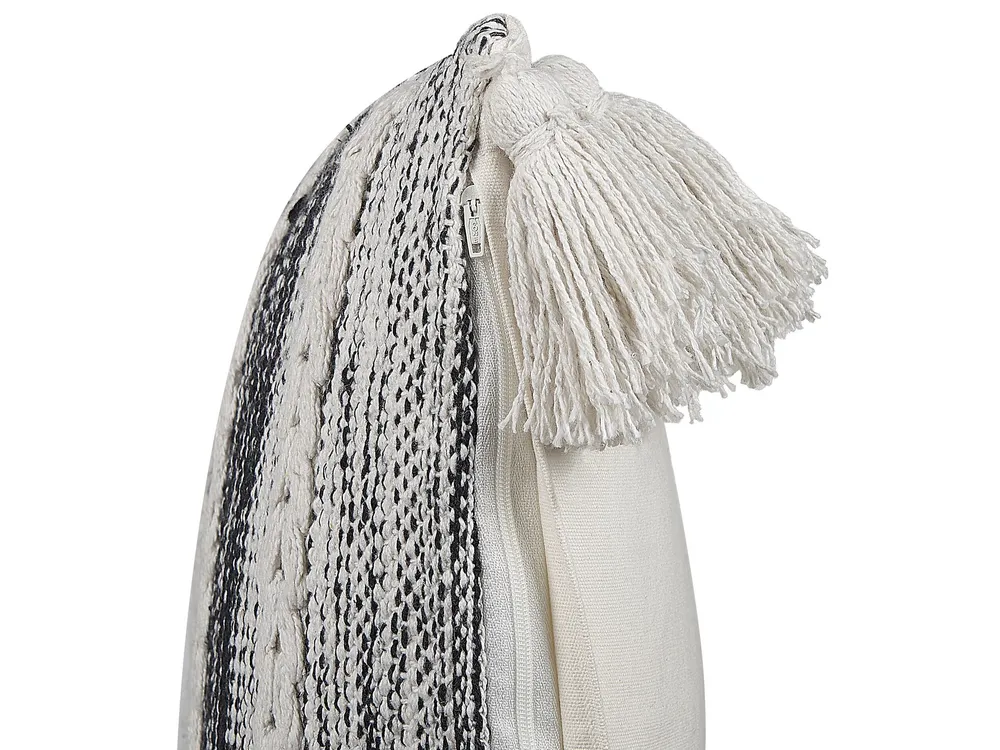 Cotton Cushion Tassels 45 x 45 cm Black and Blanc pur ROCHEA