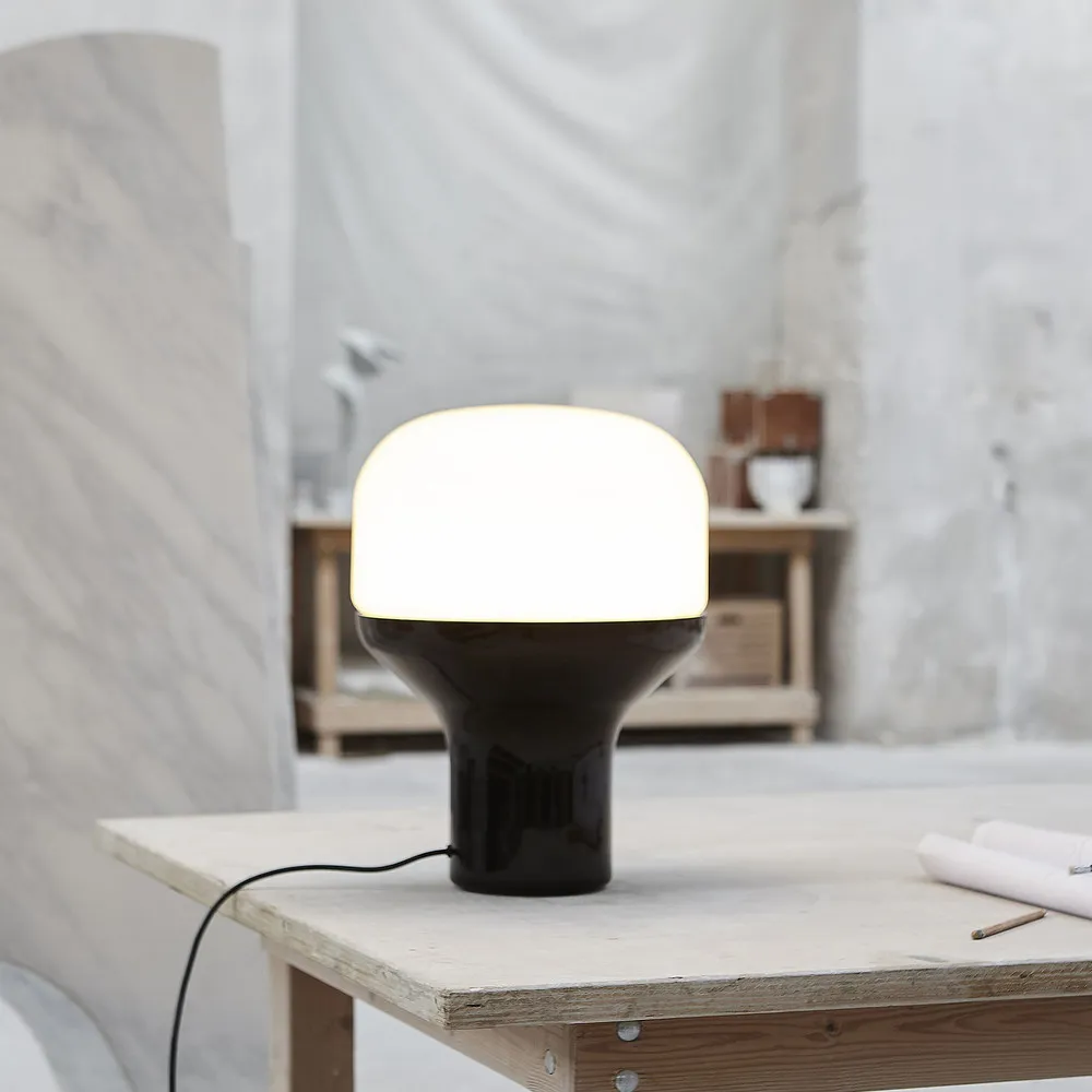 Martinelli Luce Delux lampe table 43cm marbre noir pour salles de classe