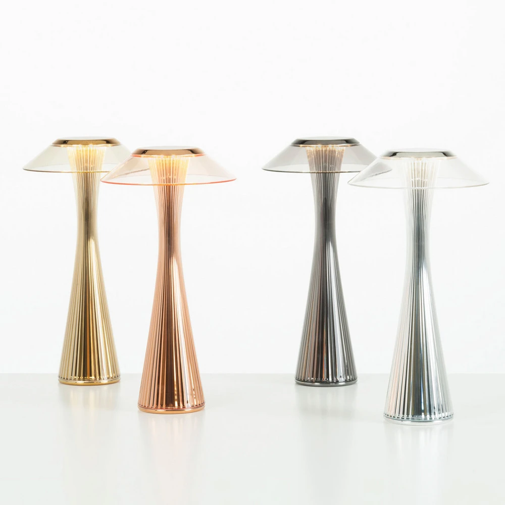 Support d'écran Kartell Space - lampe à poser designer LED, doré
