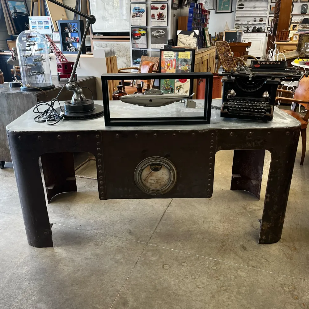 Bureau création métal cuve