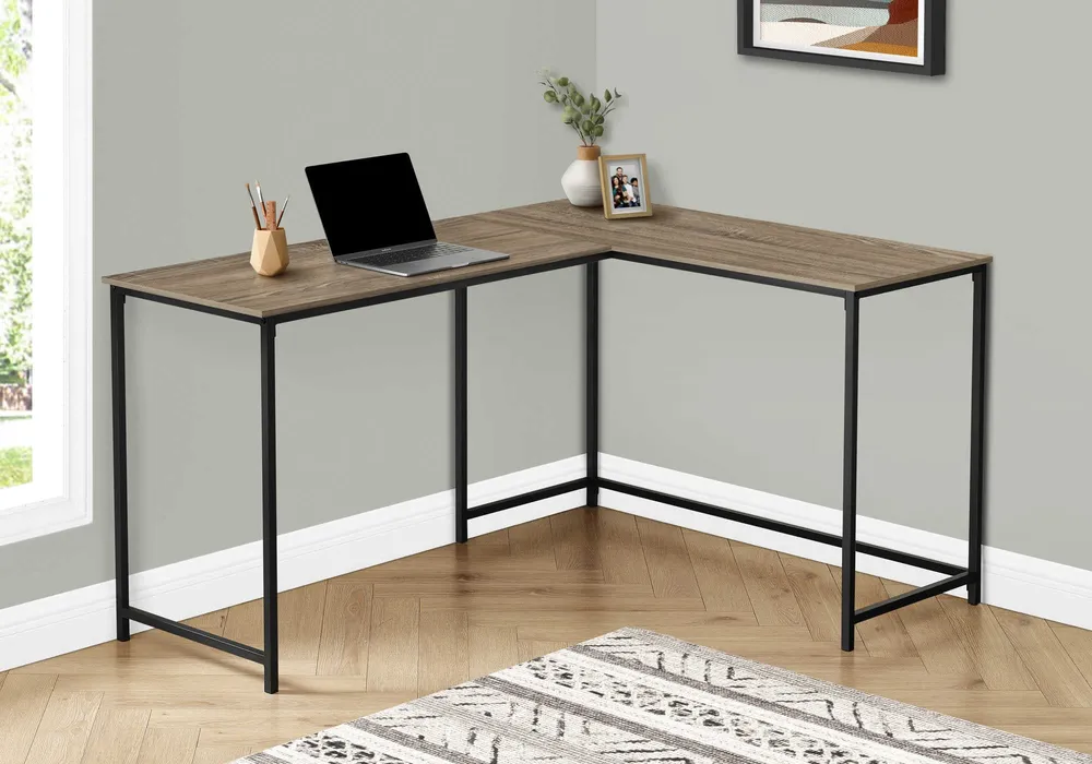 BUREAU D'ORDINATEUR - 58"L/ TAUPE FONCÉ/ COIN MÉTAL NOIR