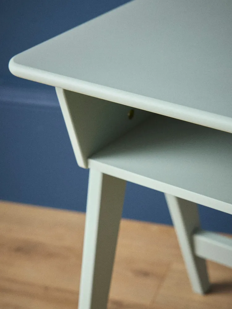 Bureau maternelle en bois