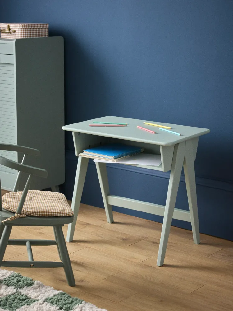 Bureau maternelle en bois