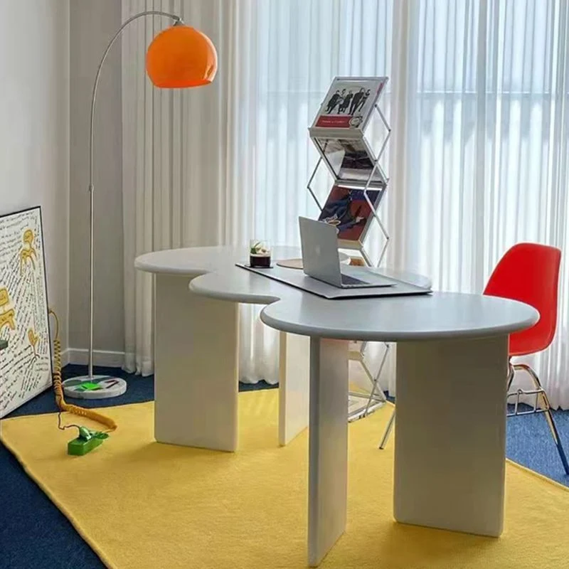 Bureau de bureau en bois de forme irrégulière, bureau d'écriture blanc/noir/jaune pour le bureau Clearhalo