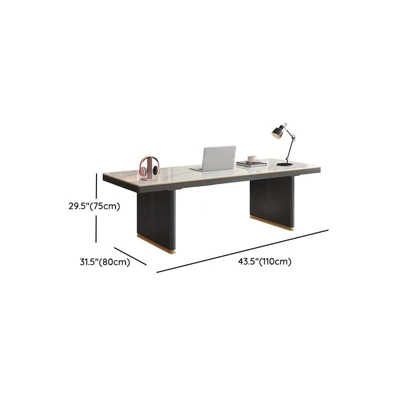 Bureau de bureau contemporain de forme rectangulaire, bureau de travail en pierre avec 2 pieds en blanc et noir Clearhalo