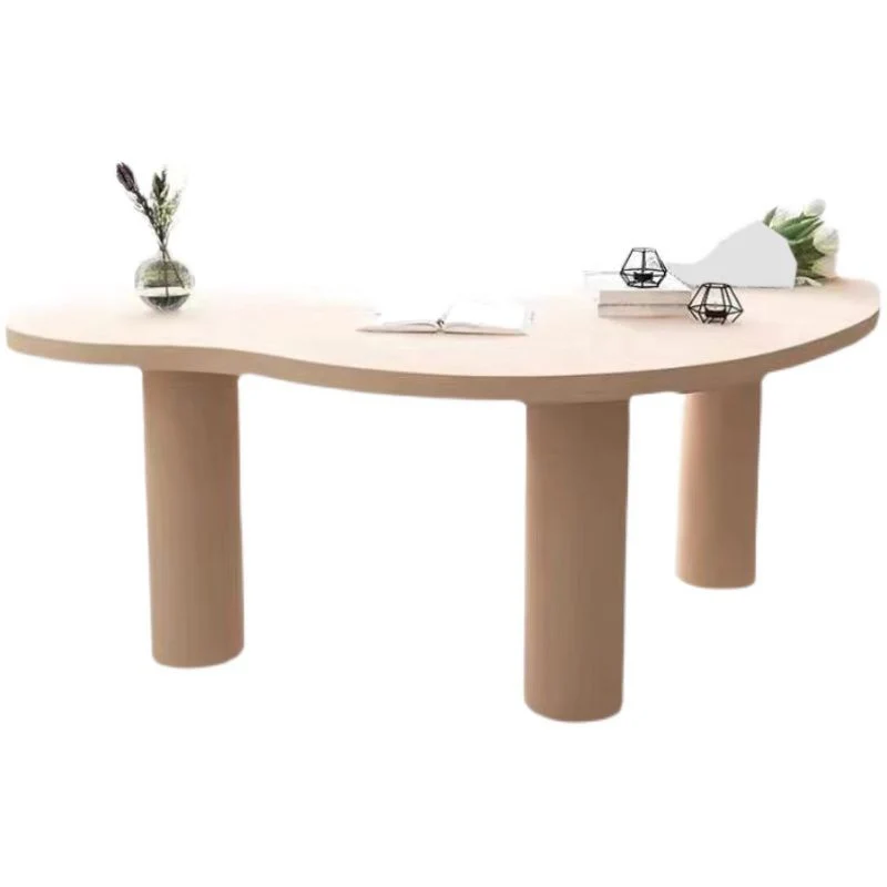 Bureau contemporain de forme non conventionnelle, bureau d'écriture en bois massif pour la maison Clearhalo