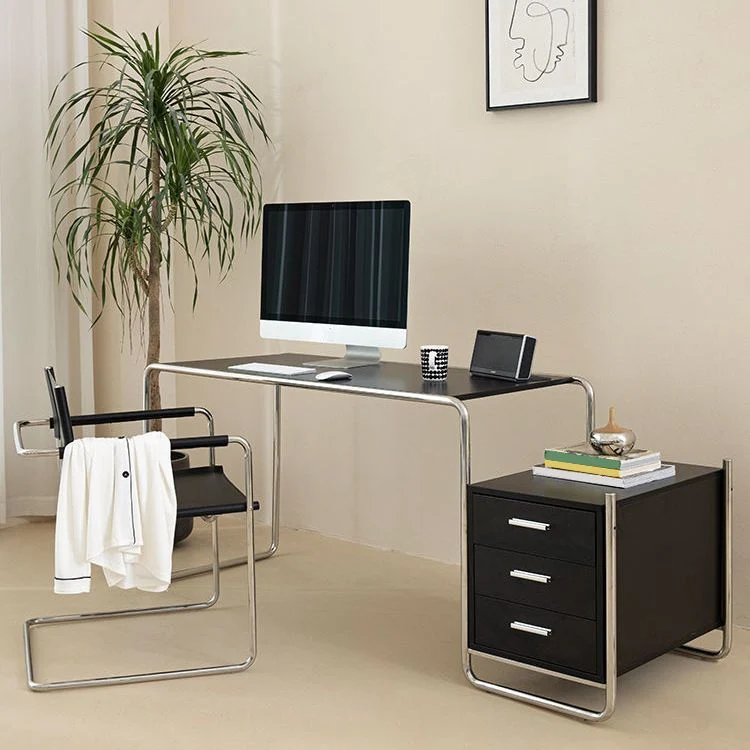 Bureau d'écriture en bois sur pied de bureau noir et blanc pour la maison Clearhalo