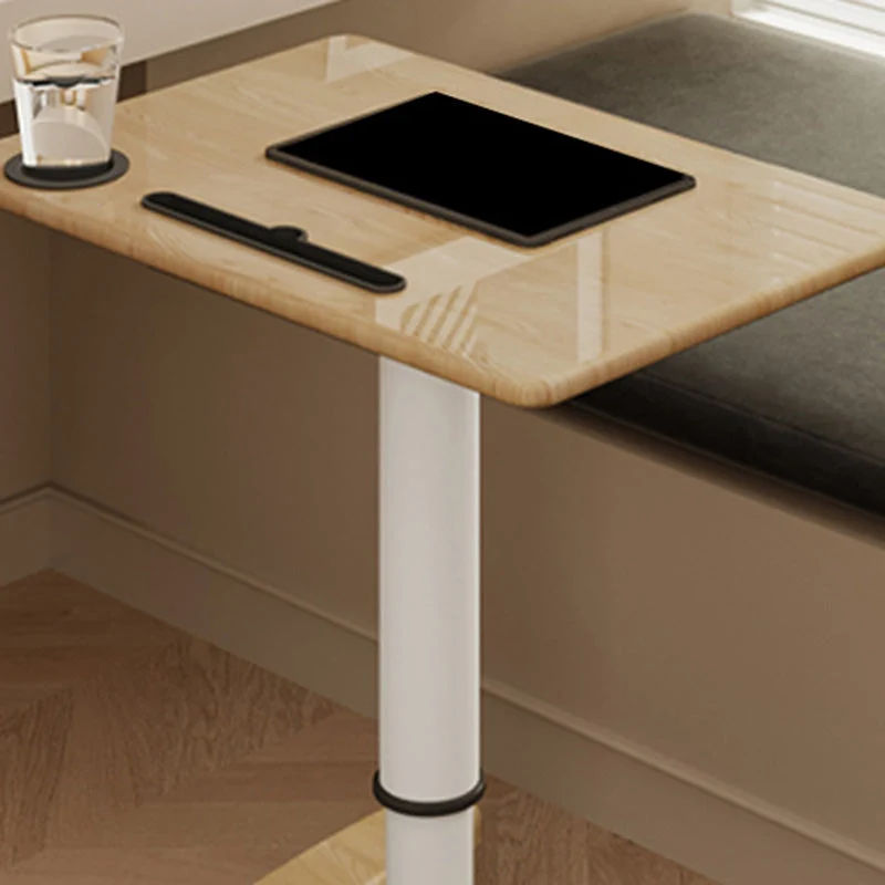 Bureau d'écriture contemporain pour la maison ou le bureau avec roulettes et pieds en métal Clearhalo