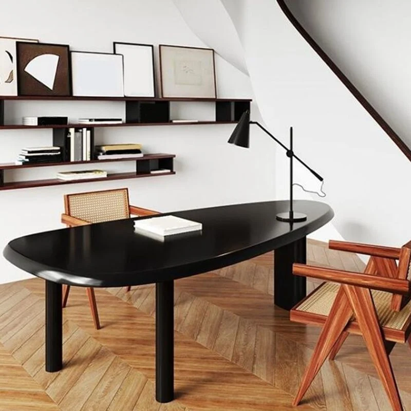 Bureau d'écriture industriel en bois massif noir avec pieds Clearhalo