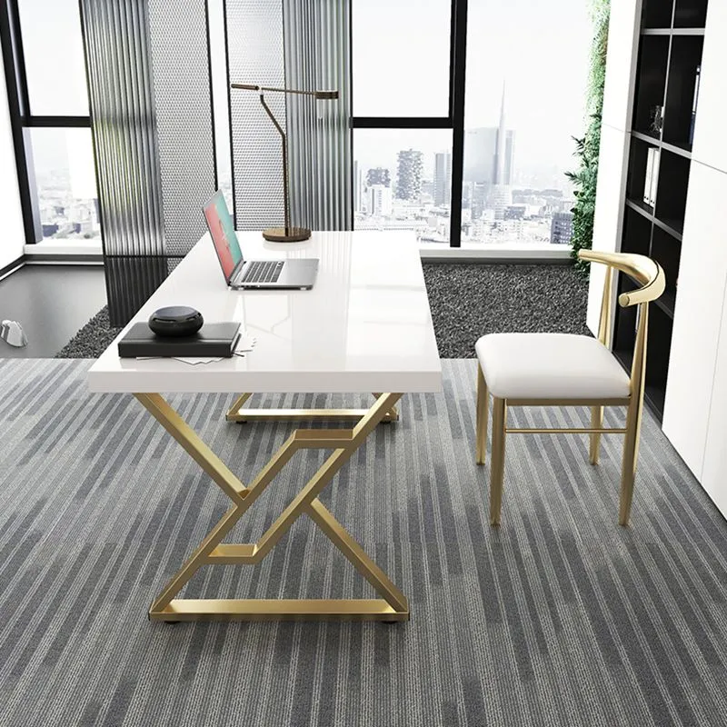 Bureau d'écriture rectangulaire Glam de 29,53 po de hauteur en bois massif Clearhalo
