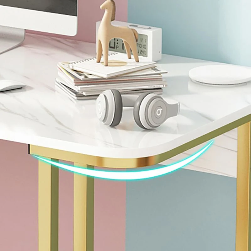 Bureau d'écriture rectangulaire Glam Stone de 28,35 po de hauteur, blanc, avec pieds dorés Clearhalo