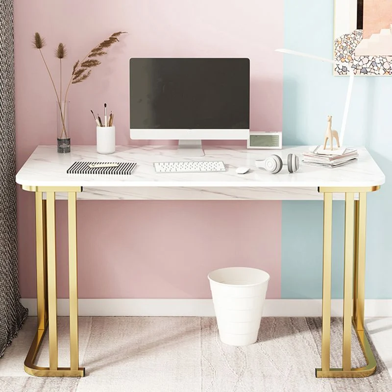 Bureau d'écriture rectangulaire Glam Stone de 28,35 po de hauteur, blanc, avec pieds dorés Clearhalo