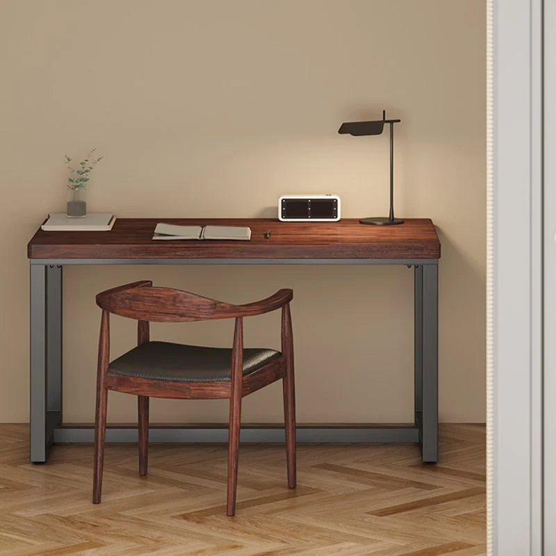 Bureau d'écriture rectangulaire industriel en bois massif avec pieds en métal Clearhalo