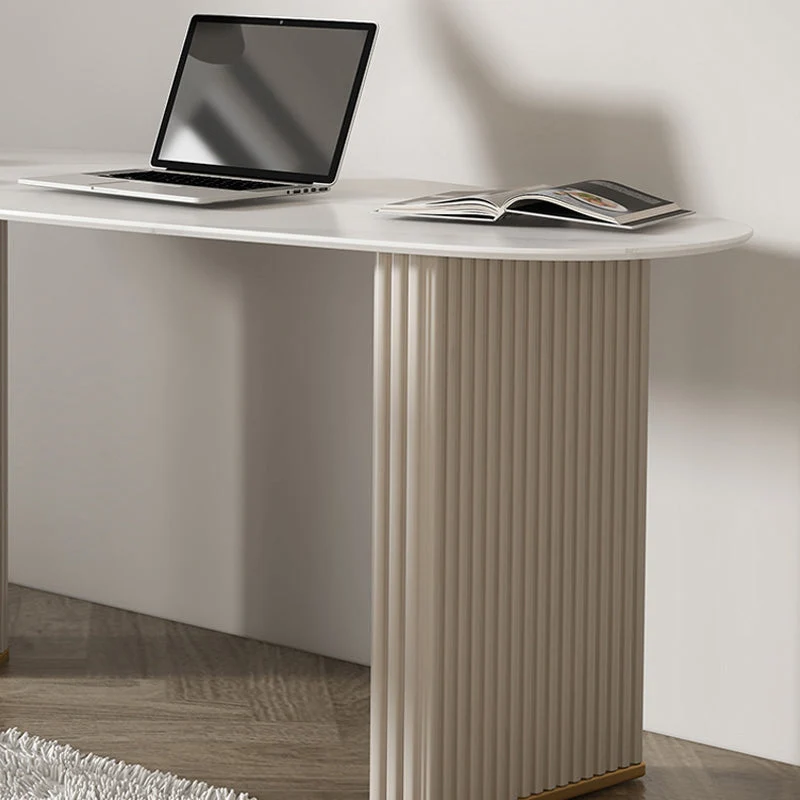 Bureau de direction Glam de 23 po de large, blanc, avec pieds en métal Clearhalo