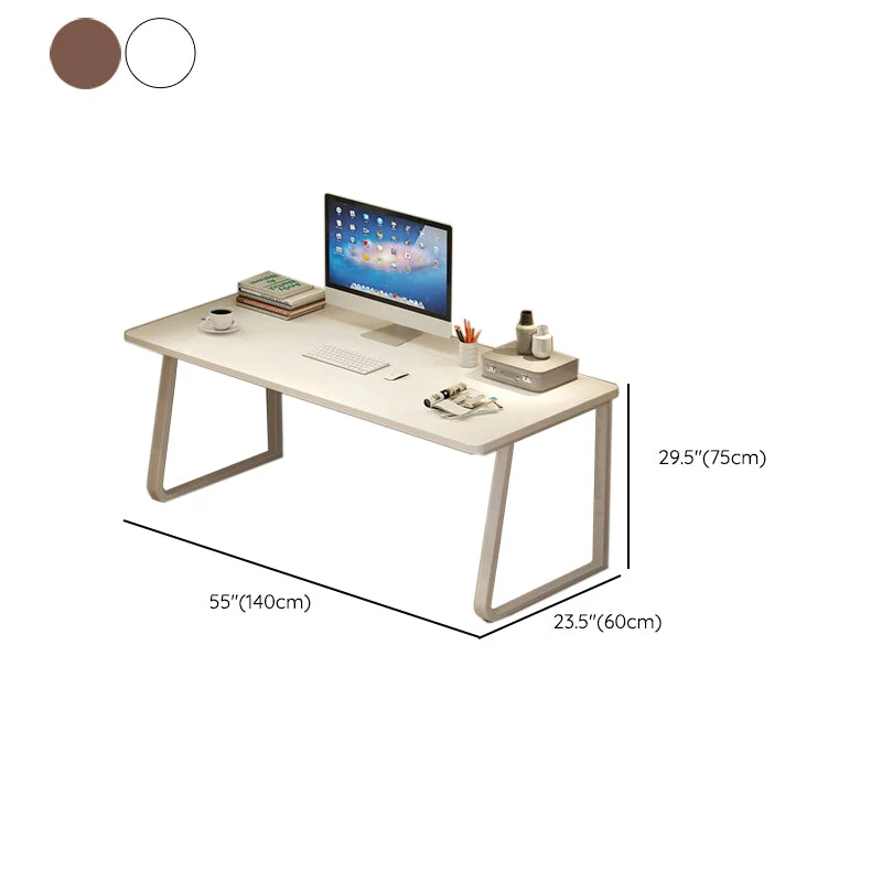 Bureau d'ordinateur incurvé à finition antique de bureau industriel de 23,62 po de largeur Clearhalo