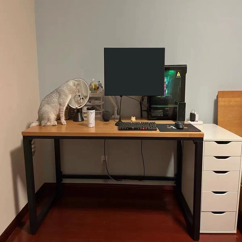 Bureau d'ordinateur moderne en bois massif, bureau de travail de forme rectangulaire avec base luge pour la maison Clearhalo