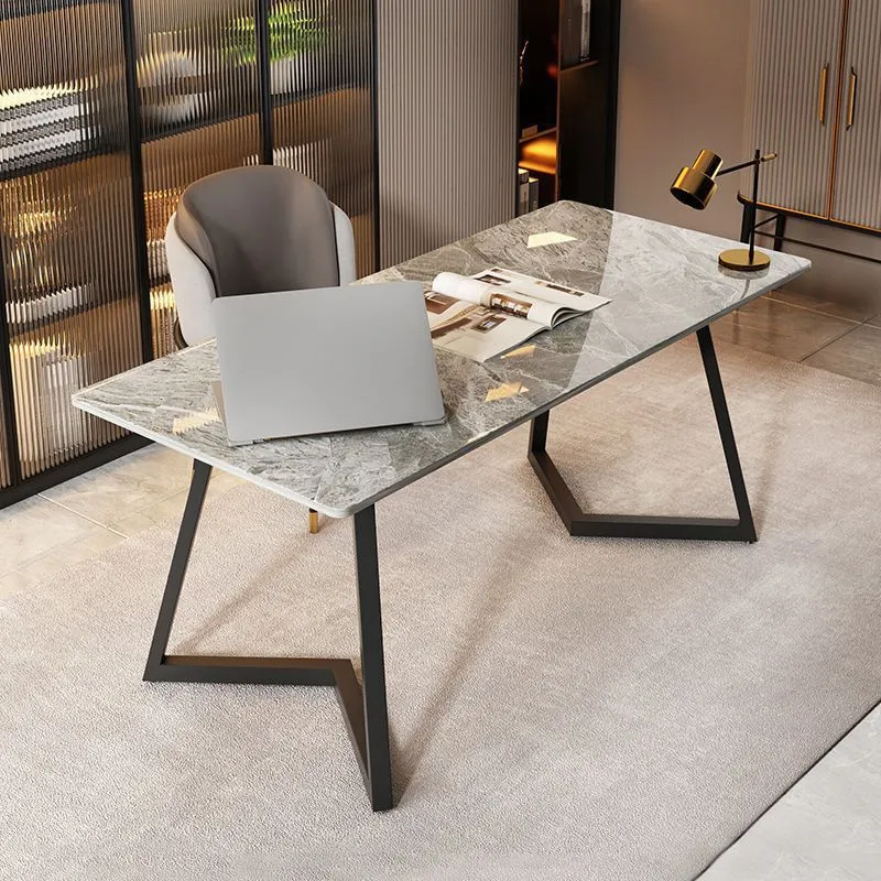 Bureau d'ordinateur rectangulaire au fini antique, bureau industriel, avec pieds en métal Clearhalo