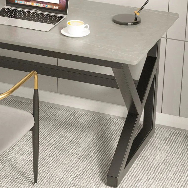 Bureau d'ordinateur rectangulaire au fini antique, bureau industriel avec pieds en métal Clearhalo