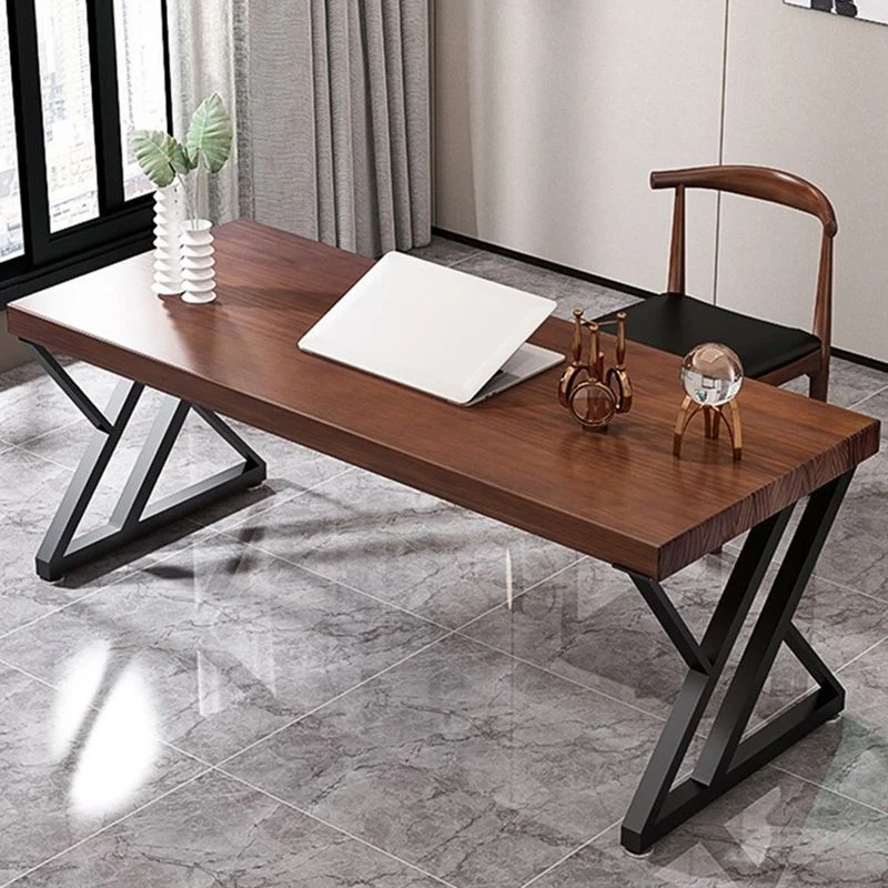 Bureau rectangulaire Bureau en bois massif de style contemporain Clearhalo