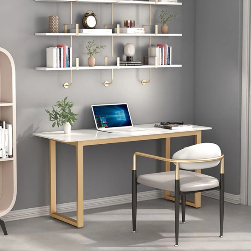 Bureau rectangulaire en pierre frittée, finition mate Clearhalo