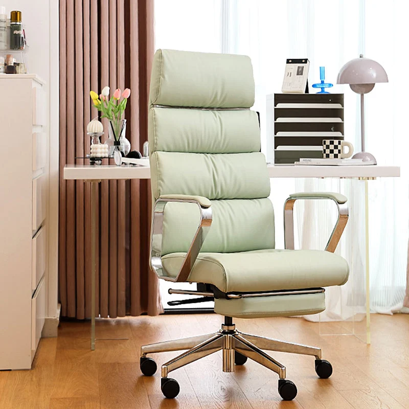 Chaise de bureau à bras fixes, chaise pivotante moderne en cuir à hauteur de siège réglable avec roulettes Clearhalo