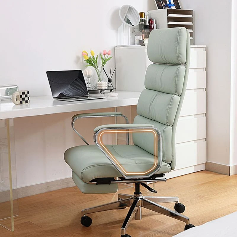 Chaise de bureau à bras fixes, chaise pivotante moderne en cuir à hauteur de siège réglable avec roulettes Clearhalo