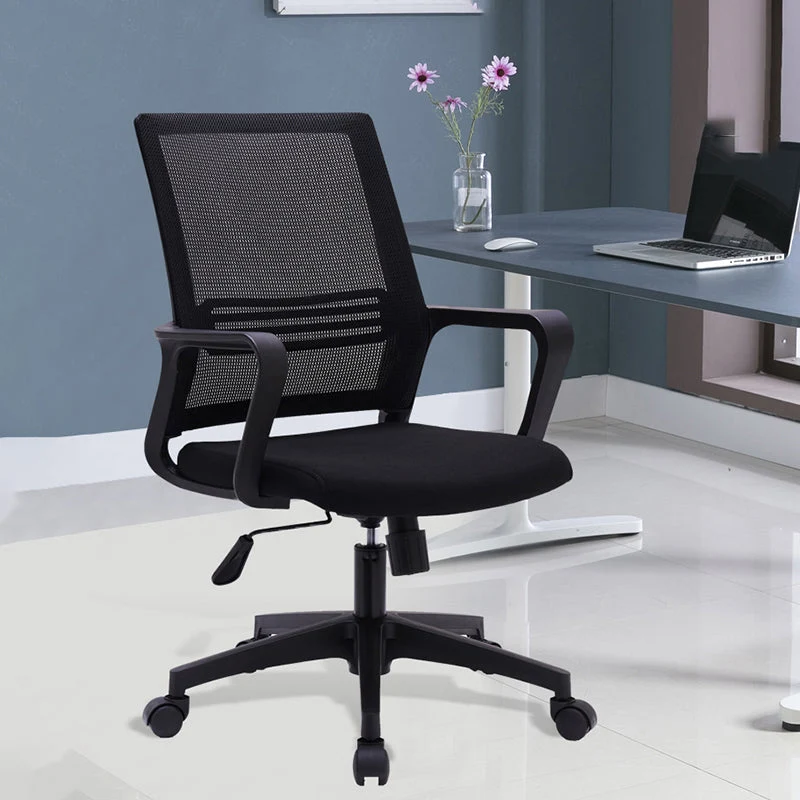 Chaise de bureau à bras fixes noire, cadre en nylon contemporain, chaise arrière en maille Clearhalo