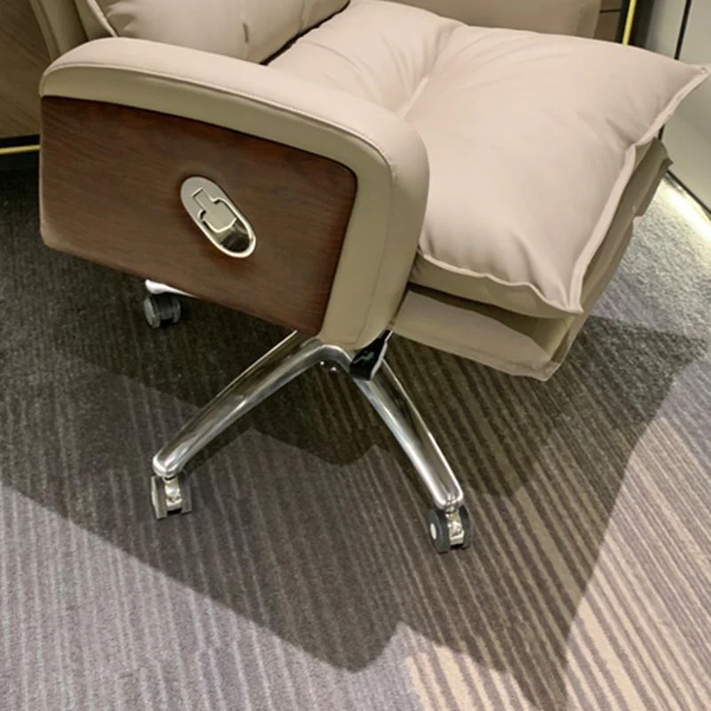 Chaise de bureau moderne en cuir, chaise de bureau à dossier haut avec roulettes Clearhalo