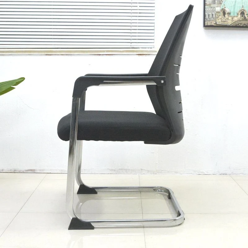 Chaise de bureau moderne en maille, chaise d'ordinateur noire à dossier moyen, sans roulettes Clearhalo