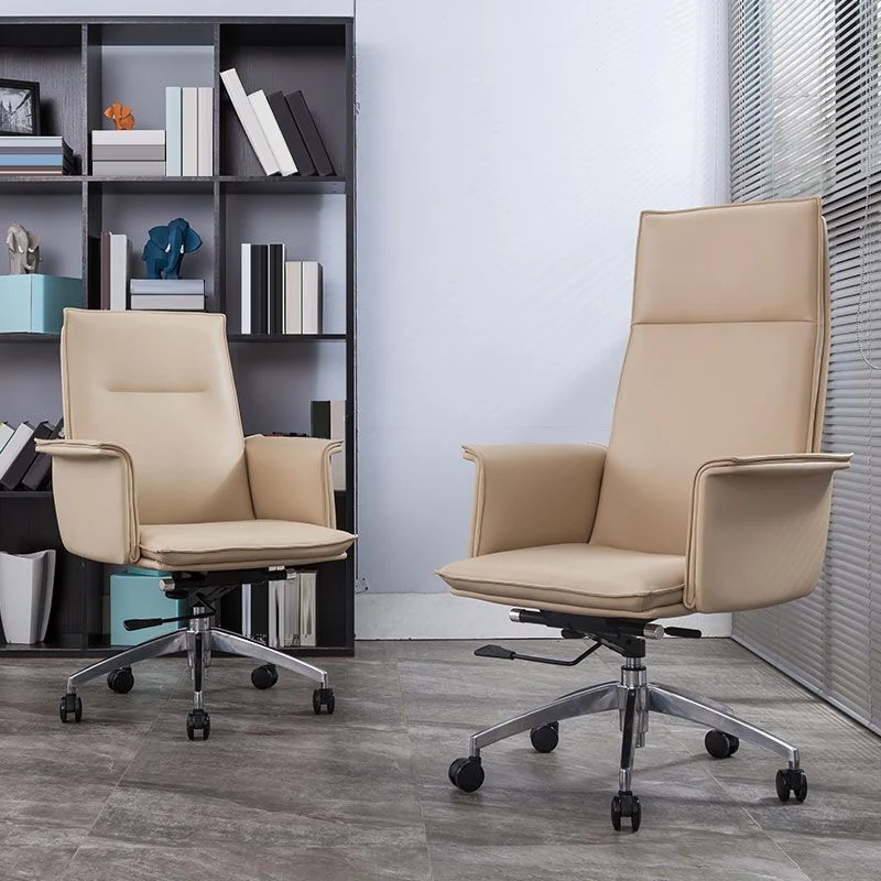Chaise de bureau pivotante en cuir à dossier haut avec accoudoirs chromés, chaise de travail rembourrée Clearhalo
