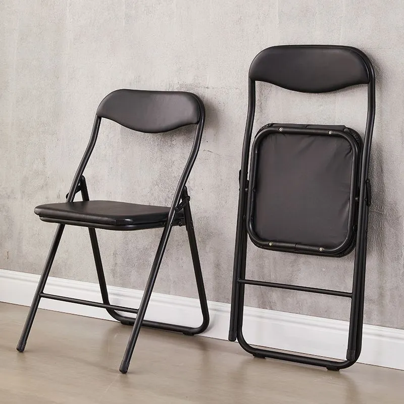 Chaise de bureau rembourrée sans accoudoirs en cuir noir, chaise de bureau à dossier bas Clearhalo