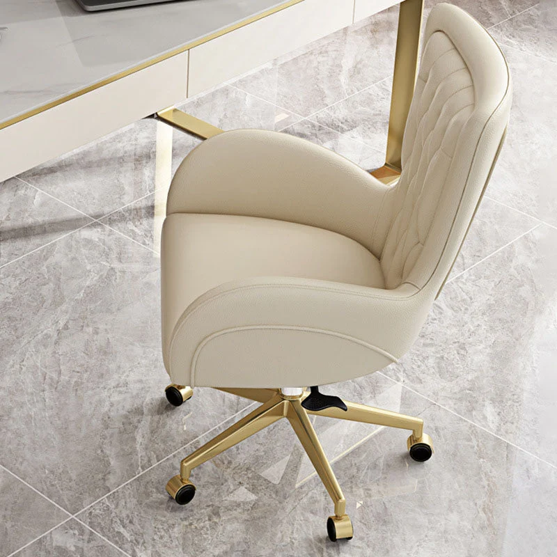 Chaise de bureau rotative en cuir avec dossier moyen et base en acier Clearhalo