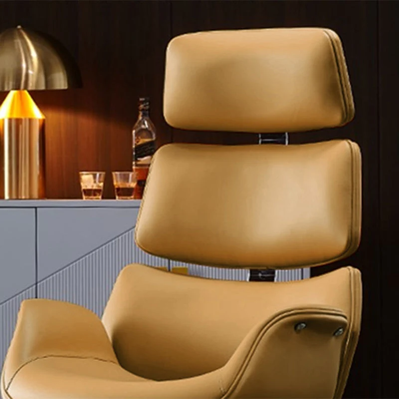 Chaise de direction contemporaine en cuir, chaise pivotante réglable en hauteur pour le bureau Clearhalo
